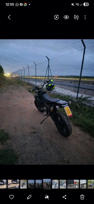 Derbi DRD Racing Negra y Amarilla