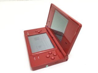 Nintendo DSi Roja