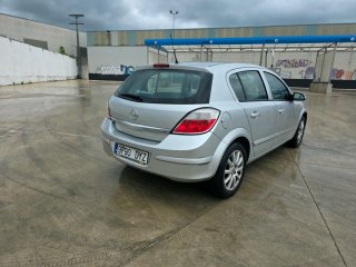 Opel Astra 2006