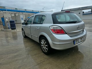 Opel Astra 2006