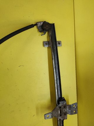 ELEVALUNAS DELANTERO IZQUIERDO NISSAN TERRANO II
