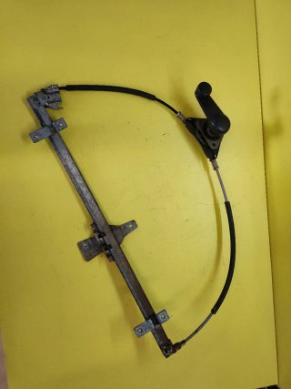 ELEVALUNAS DELANTERO IZQUIERDO NISSAN TERRANO II