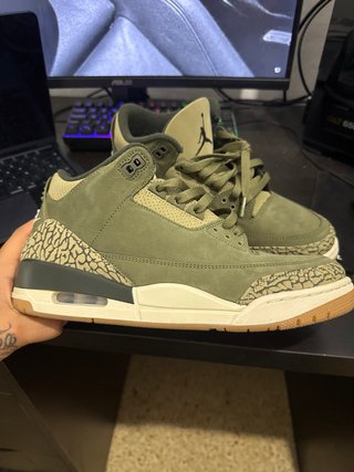 Jordan 3 Olive