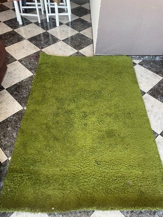 Alfombra IKEA verde 132x195 cm