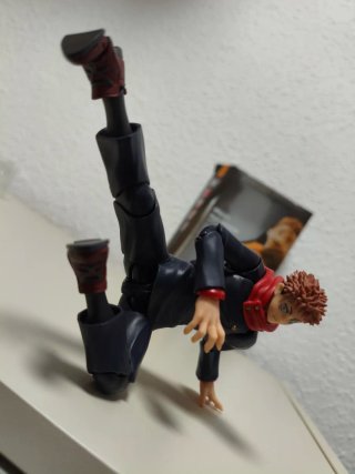 SH Figuarts Yuji Itadori Jujutsu Kaisen