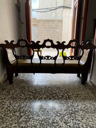 Sofá antiguo recibidor madera y piel
