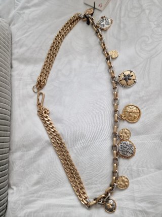 Cinturón cadena con abalorios oro y plata zara