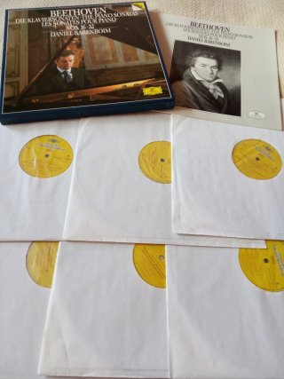Beethoven: Sonatas Piano 16-32 Barenboim 6LP