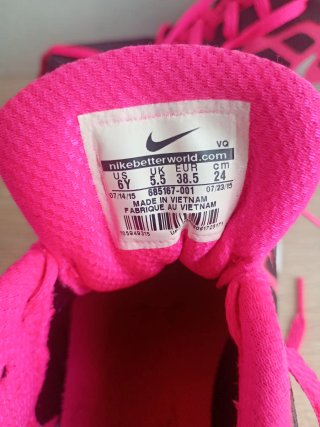 Zapatillas Nike Running Mujer Negro y Rosa
