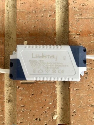 Controlador LED Ledstay 18W para Downlight o LED