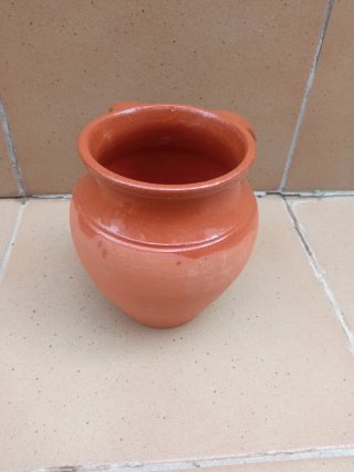Cántaro de barro con asas