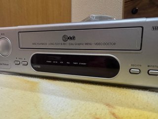 Reproductor VHS LG SV2700