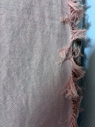 Colcha cubre sofá rosa