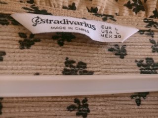 Vestido Stradivarius Beige Estampado Floral Talla