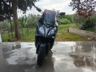 Kymco Xciting 400i Maxi Scooter Negra/Gri 16,000km