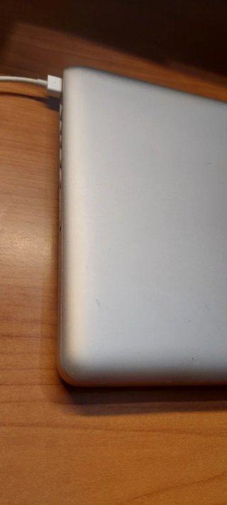Macbook Pro 2010 (leer anuncio)