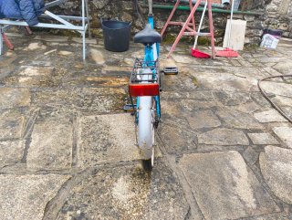 Bicicleta infantil azul