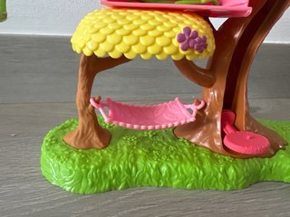 Árbol Enchantimals con accesorios