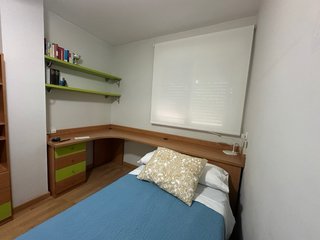 Dormitorio juvenil completo madera