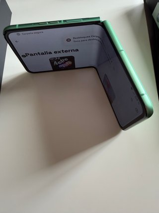 Motorola Razr 60 Verde