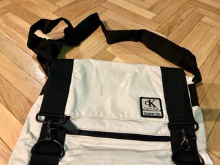 Bolso tipo bandolera CK Unisex Blanco y Negro
