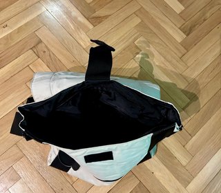 Bolso tipo bandolera CK Unisex Blanco y Negro