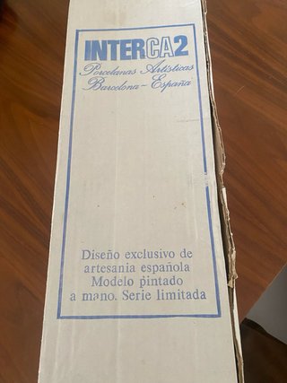 Muñeca de porcelana pintada a mano