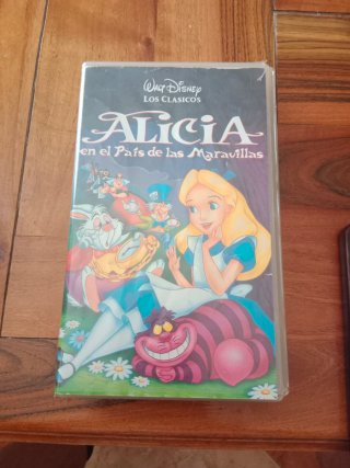 Cinta VHS Alicia en el País de las Maravillas