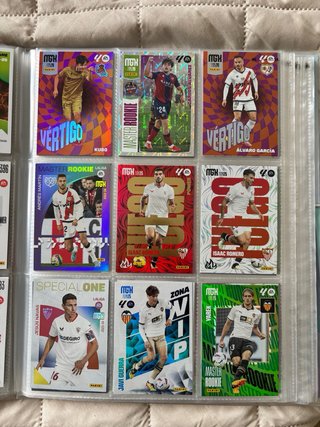 Álbum cromos fútbol. Panini. Adrenalyn.