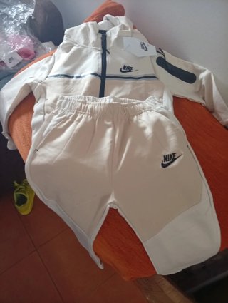 Conjunto chándal Nike invierno niños