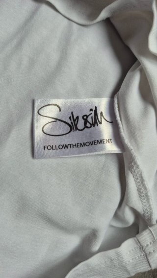 Camiseta SikSilk Blanca Logo Negro