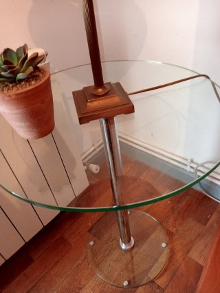 Mesa auxiliar cristal y metal