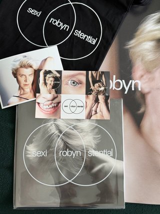 Vinilo Robyn Delux + extras