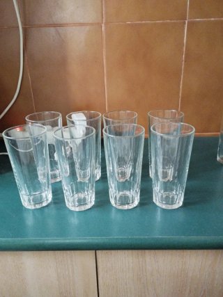 Vasos vintage varios, ámbar, blancos, dorados