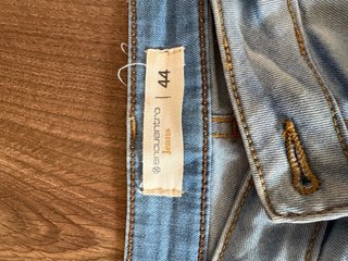 Vaqueros cortos Grupomar talla 44