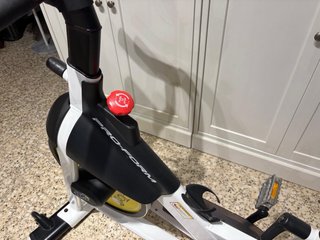 Bici Estática Pro-Form Tour de France
