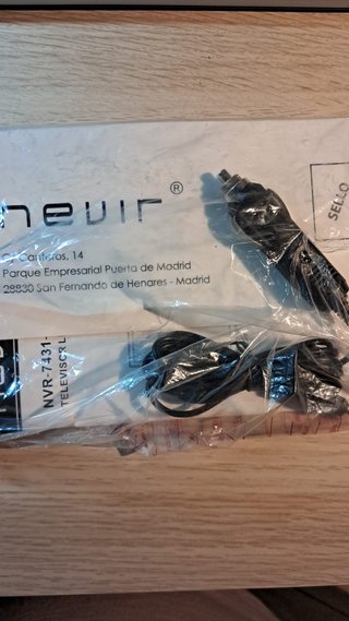 Televisor 16 Nevir TDT HD Monitor PC