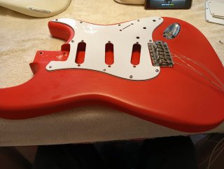 Cuerpo guitarra Aliso 1820gr con tremolo