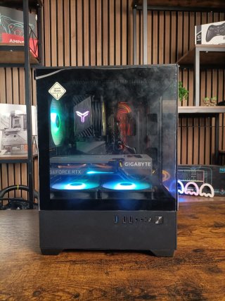 PC gaming RTX 3060 / 16 DDR4 / R5 5600X / 1TB