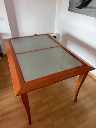 Mesa de comedor madera y cristal