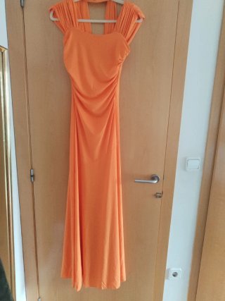 Vestido naranja Sorellas The Brand