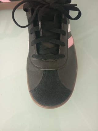 Adidas Bambas Negras y Rosas