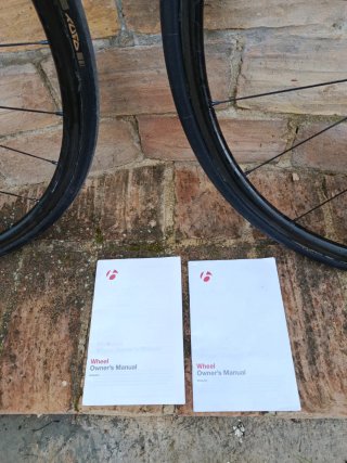 Ruedas Bontrager Aeolus XXX 21 976 grs
