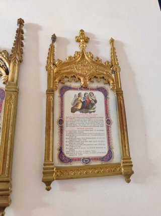 Sacras de altar de bronce antiguas
