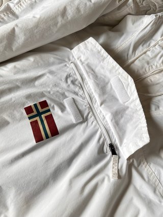 Chaqueta Napapijri Blanca con Capucha