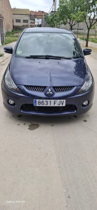 Mitsubishi Grandis 2006