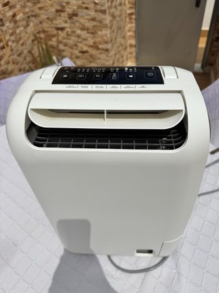 Deshumidificador DeLonghi AriaDry Light