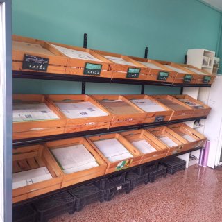 Estanterías madera frutería