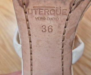 Sandalias Uterqüe beige. Usadas en dos ocasiones