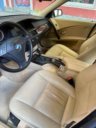 BMW 530i 231 4p automatico